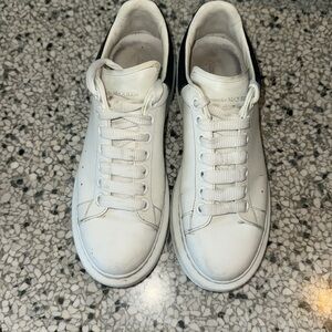 Alexander McQueen Leather Platform Sneakers